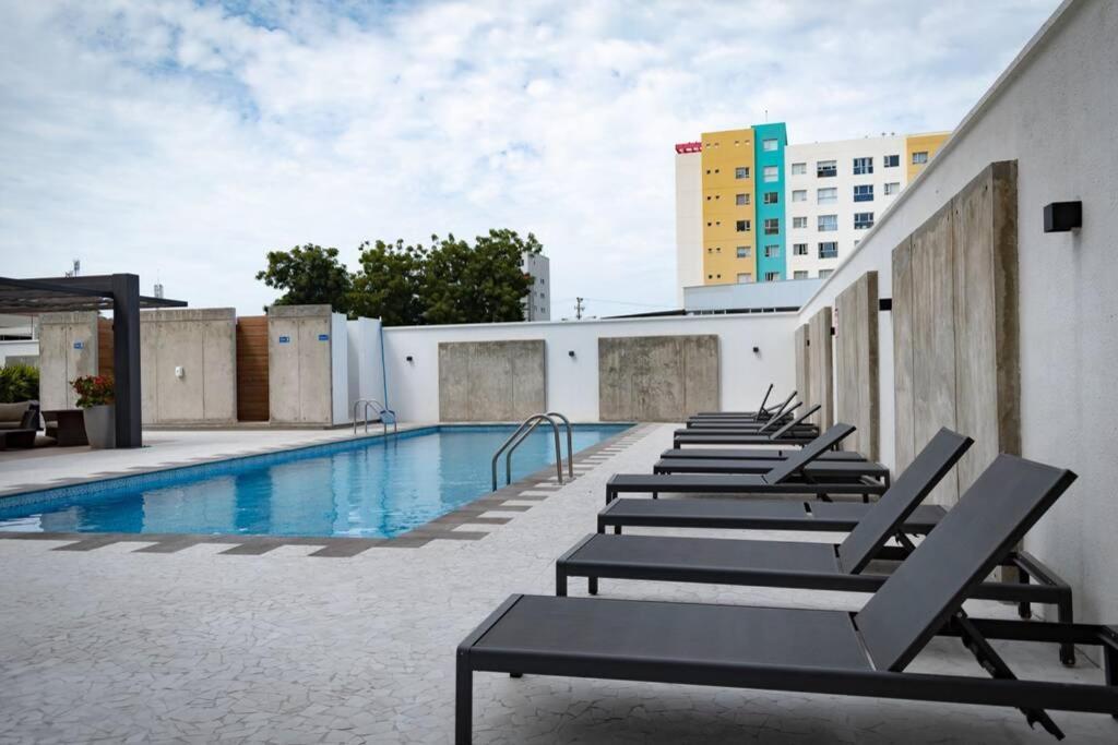 M3 Lujoso Y Comodo Departamento Con Playa 2 Piscinas Cancha De Tenis Jacuzzi Seguridad 24 Horas Manta Exterior foto